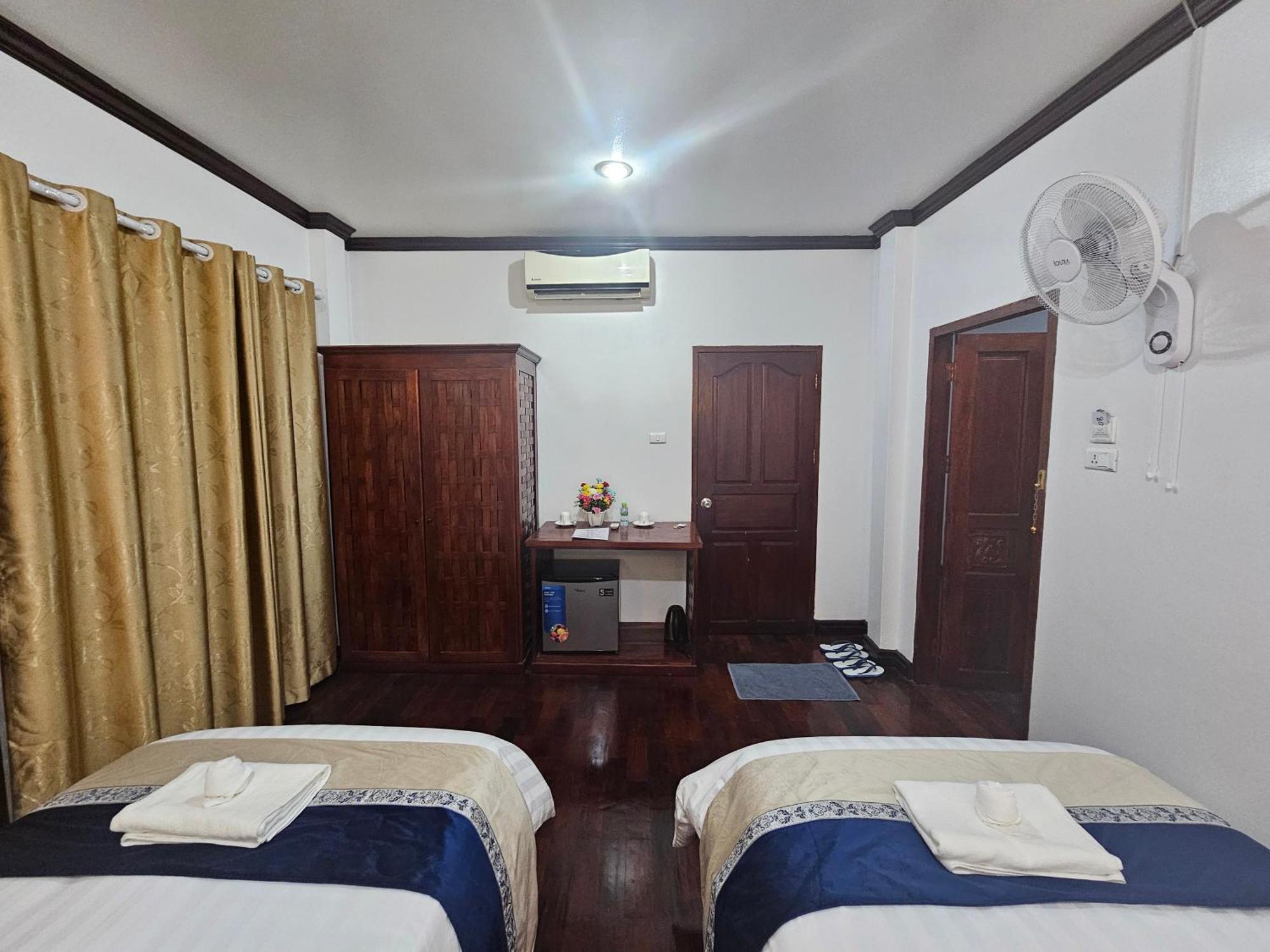 Win Hotel Vang Vieng Dış mekan fotoğraf