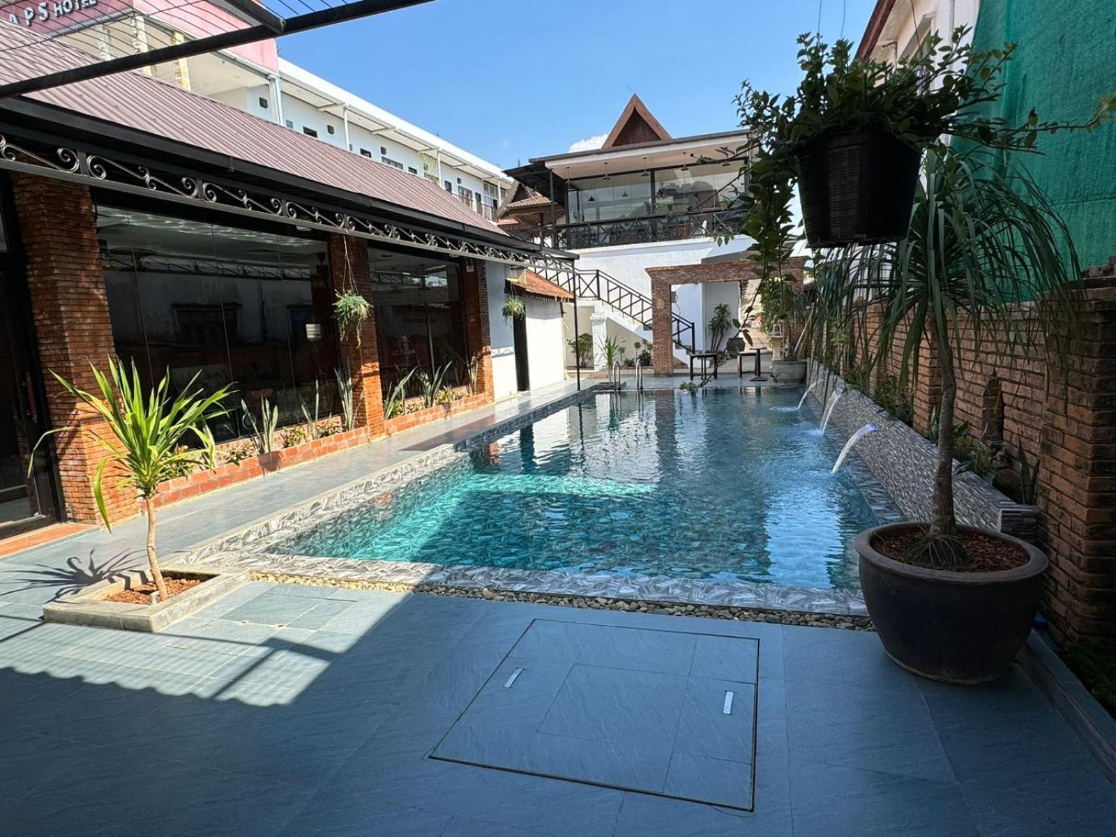 Win Hotel Vang Vieng Dış mekan fotoğraf