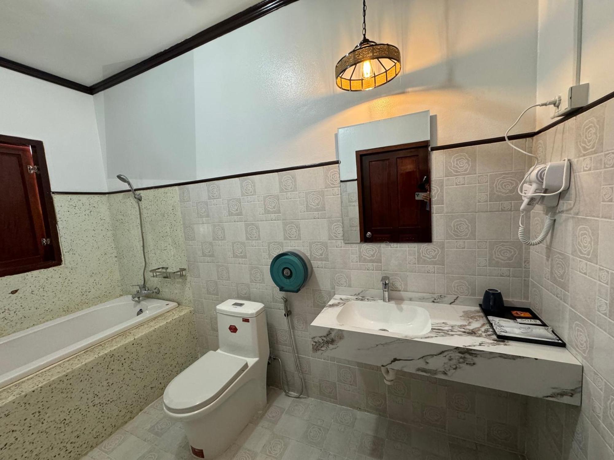 Win Hotel Vang Vieng Dış mekan fotoğraf