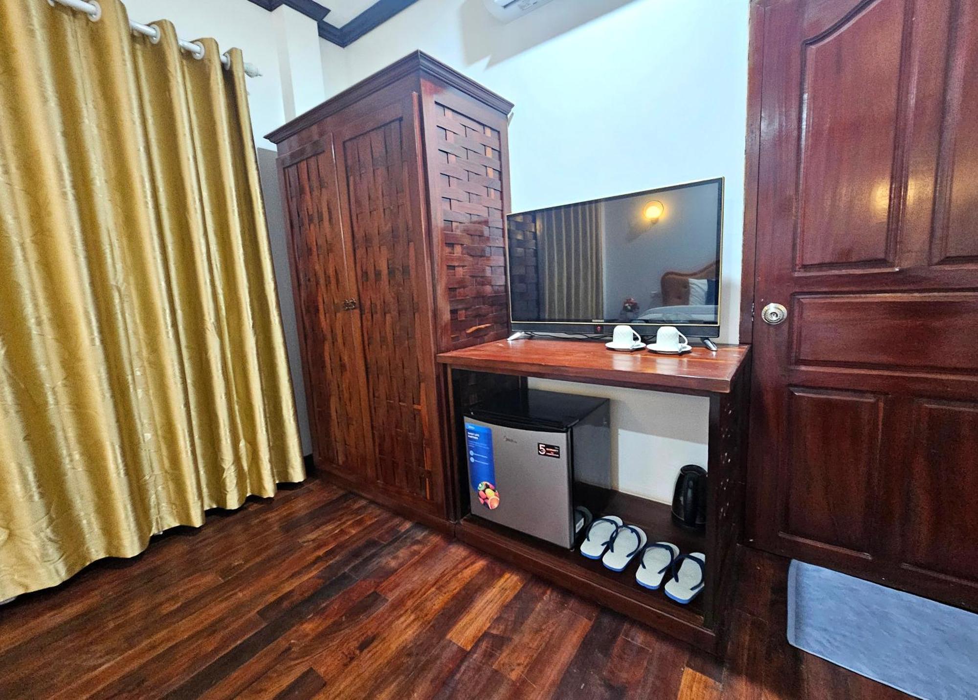 Win Hotel Vang Vieng Dış mekan fotoğraf