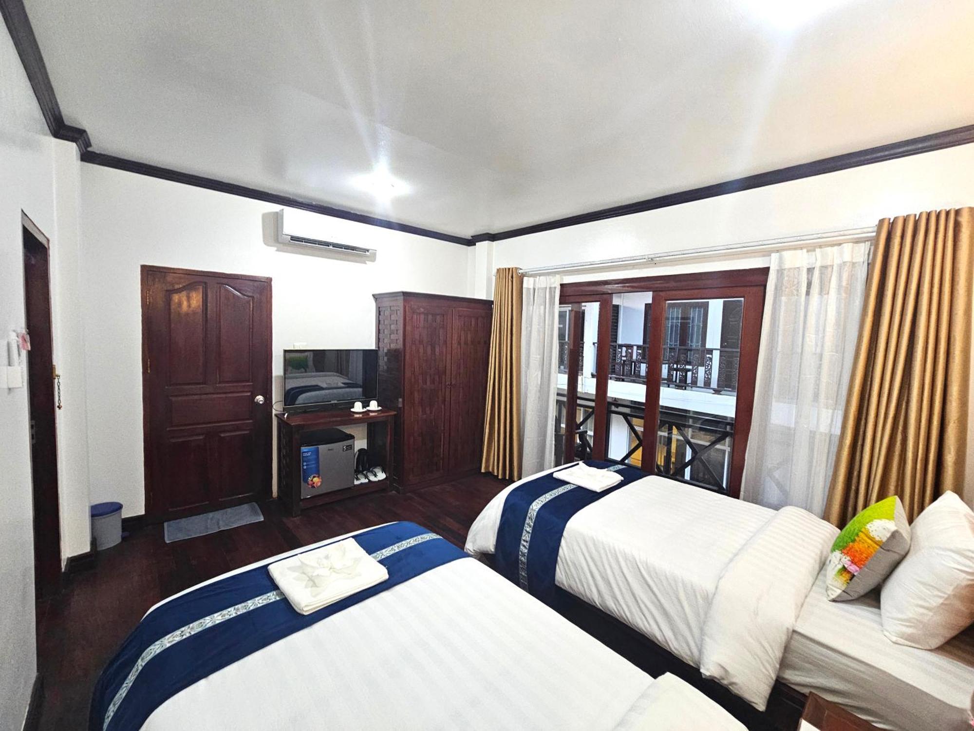 Win Hotel Vang Vieng Dış mekan fotoğraf