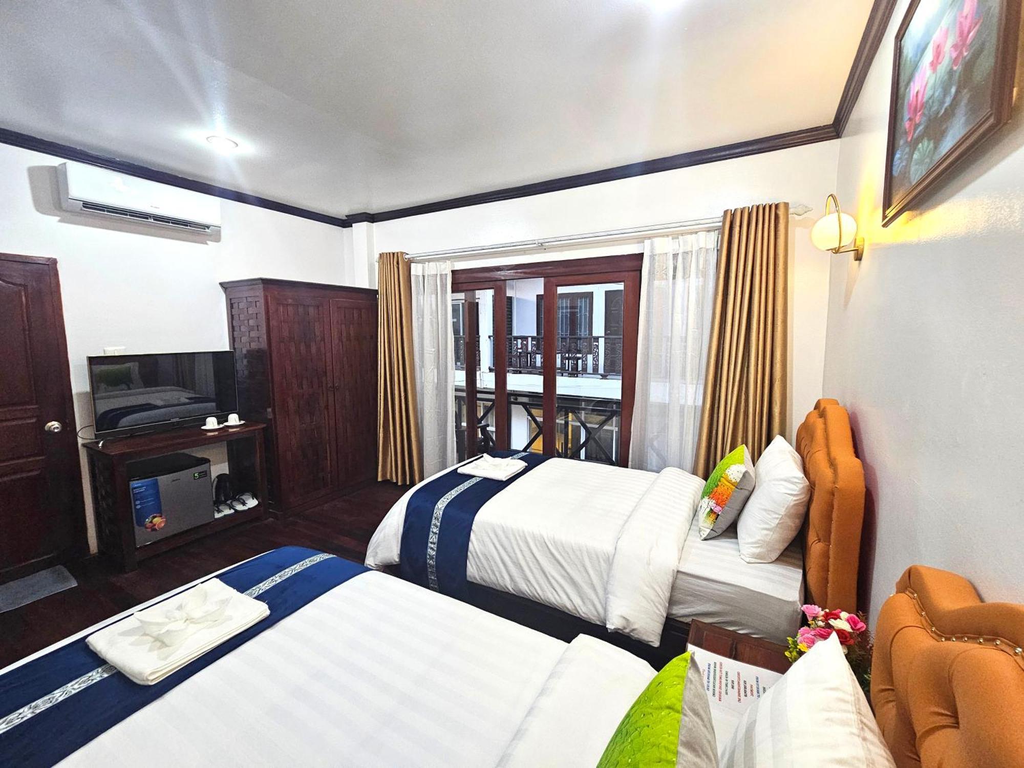 Win Hotel Vang Vieng Dış mekan fotoğraf