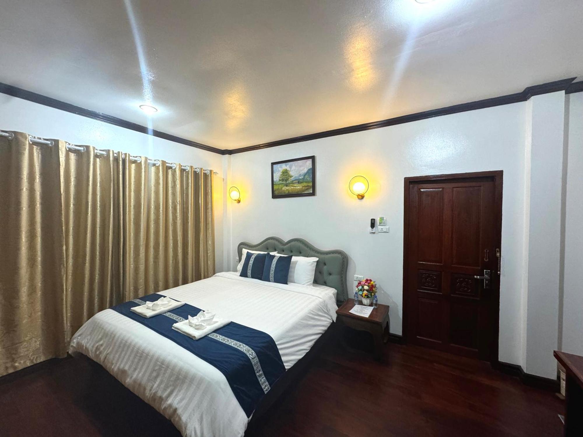 Win Hotel Vang Vieng Dış mekan fotoğraf