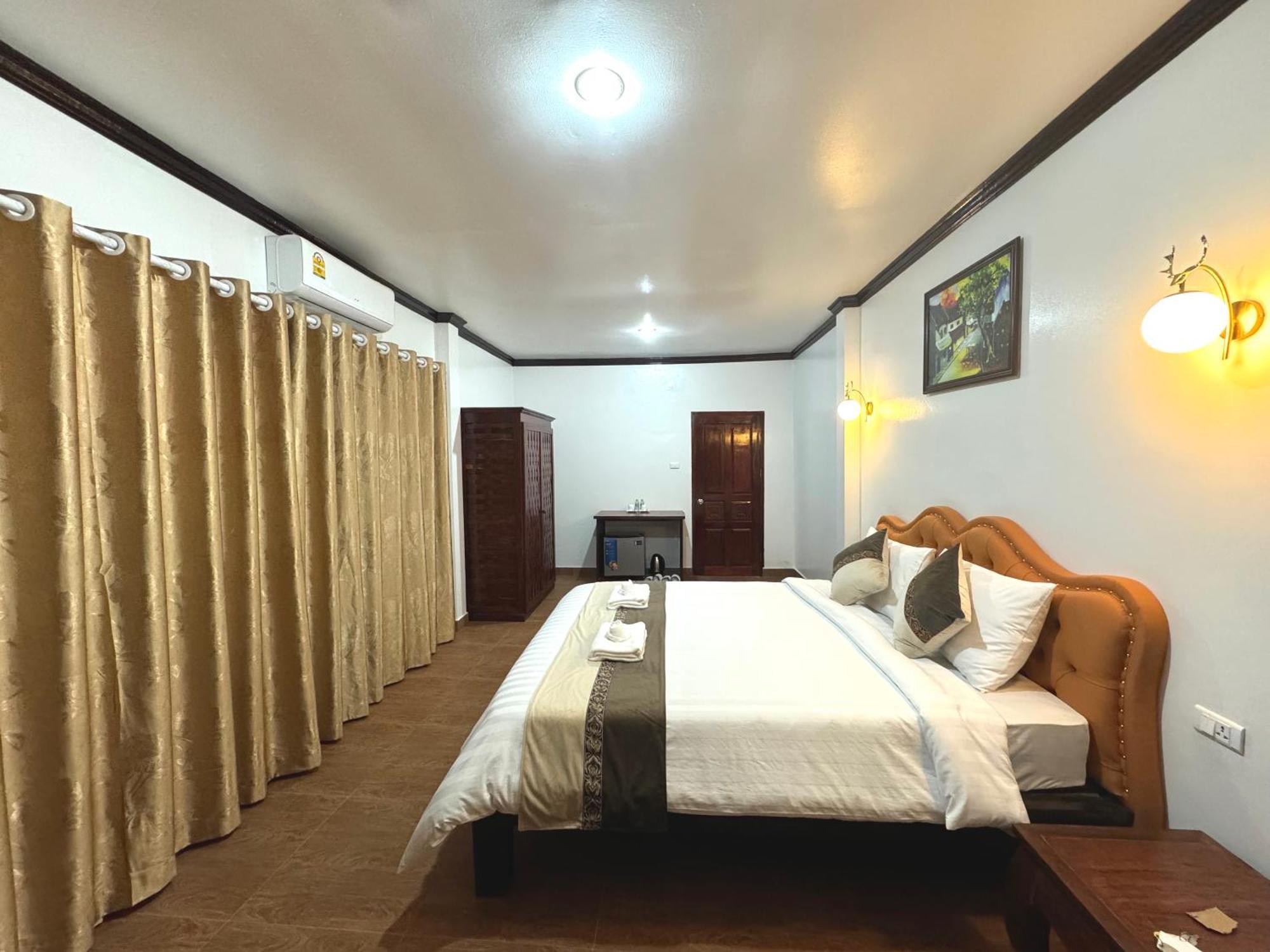 Win Hotel Vang Vieng Dış mekan fotoğraf