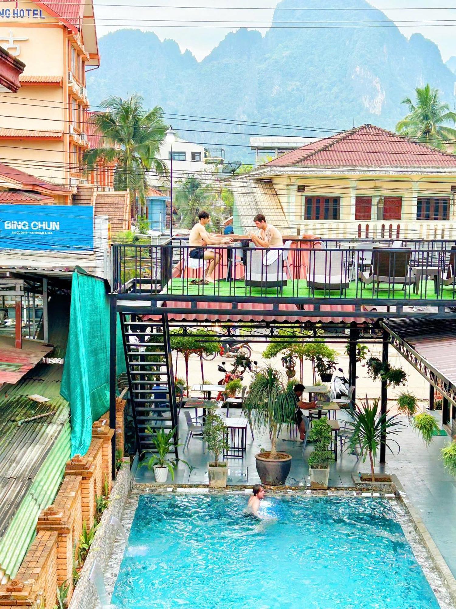 Win Hotel Vang Vieng Dış mekan fotoğraf